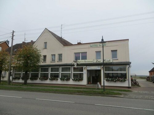 Heidehotel Letzlingen, Book Guesthouse Hotels in Garz with Parking, Parking