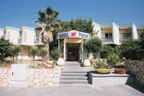 Eshel Herzliya, Забронировать Отель Герцлия Тель-Авивский округ