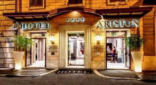 Hotel Ariston, Забронировать Отель Бизнес-отели Рима, рядом с Станция метро Manzoni, 4* 5*