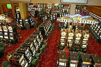 Fantasy Springs Resort Casino, Забронировать Курортный отель Индио Coachella Valley