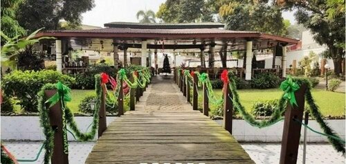 Embassy Suites Hotels & Restaurant, Rezerwuj Hotel Monrovia Greater Monrovia