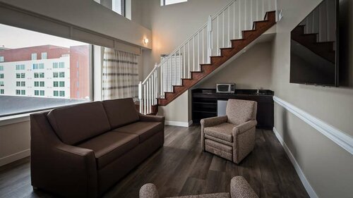 Best Western Plus Coastline Inn, Забронировать Отель Уилмингтон Северная Каролина