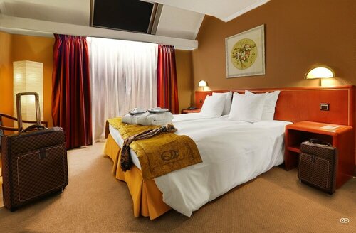 Hotel Quartier Latin, Забронировать Отель СПА-отели Люксембурга, SPA-услуги