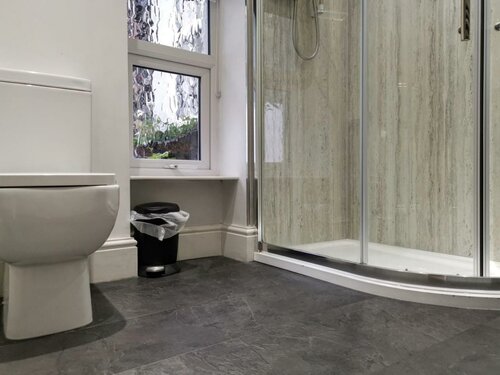 Brooklands Guest House, Book Hotel Hoteller i Cumbria med parkering, Parkering