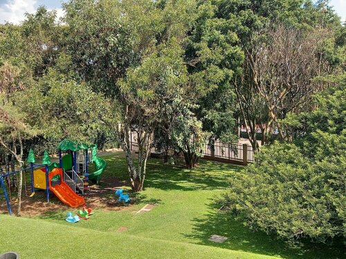 The Alps Hotel, Boek Hotel Hotels in Nakuru met parkeren, Parkeren