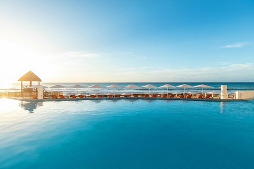 Beach Palace Family Resort & Spa - All Inclusive, Забронировать Курортный отель Канкун Кинтана-Роо, рядом с Интерактивный аквариум