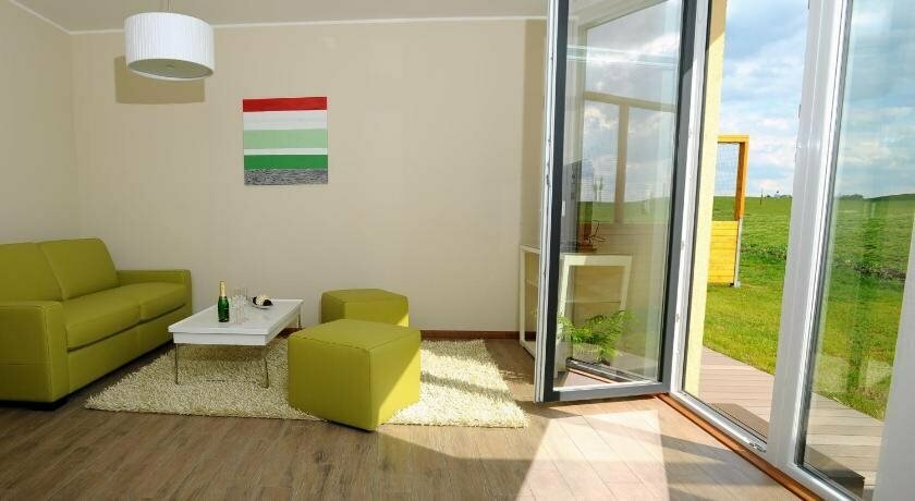 Black Bridge Hotel Apartment