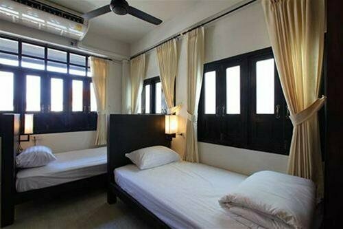 De Vieng Hostel, Забронировать Хостел Чиангмай провинция Чианг Май