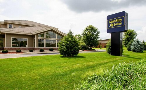 MainStay Suites Extended Stay Hotel Madison East, Reserva ahora Hotel Hoteles en Madison con aparcamiento, Aparcamiento