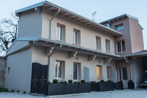LM House, Забронировать Отель Отели озера Гарды 4 звезды, 4*
