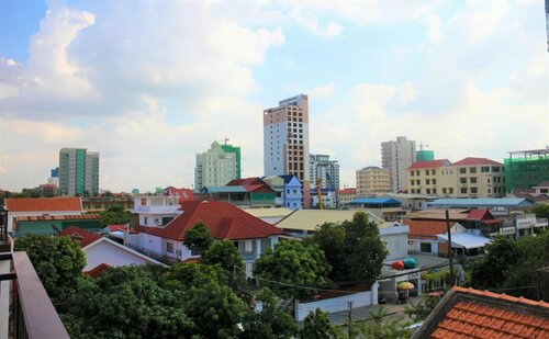 De Ninth Boutique Hotel & Spa, Book Ferieresort Chamkar Mon 