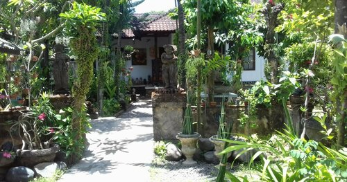 Tjana Homestay, Забронировать Отель Отели Denpasar Municipality с завтраком, Завтраки