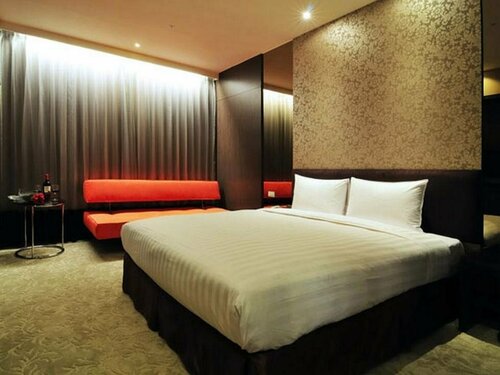 Look Hotel, Prenota Hotel Taybey Cina