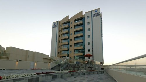 Отель Pearl Marina, Забронировать Апартаменты/квартира Джумейра , рядом с Jumeirah Beach Residence Tram Station 1