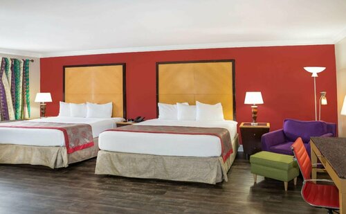 Ramada by Wyndham Miami Springs/Miami International Airport, Buchen Sie Hotel Miami Springs 