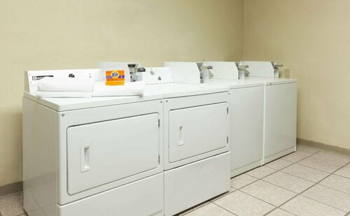 Days Inn West, Prenota Hotel Hotel a Oklahoma con parcheggio, Parcheggio