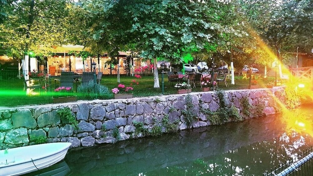 Keyif Cafe & Restaurant