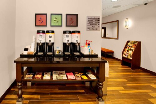 Hampton Inn Butler, Rezervați Hotel Butler Pennsylvania