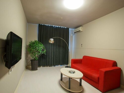 Ji Hotel Shanghai Huaihai Road, Забронировать Отель Отели Шанхая 3 звезды, рядом с Станция метро Xintiandi, 3*