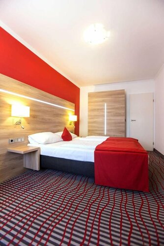 NP Hotel Wallis, Забронировать Отель Отели Мюнхена 3 звезды, рядом с Виктуалиенмаркт, 3*