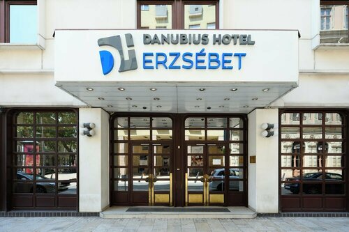 Hotel Erzsébet City Center Superior, Забронировать Отель Отели Будапешта с парковкой, рядом с Станция метро Kalvin Square, Парковка