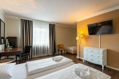 Hotel Calmo, Забронировать Отель 09. Альзергрюнд Вена