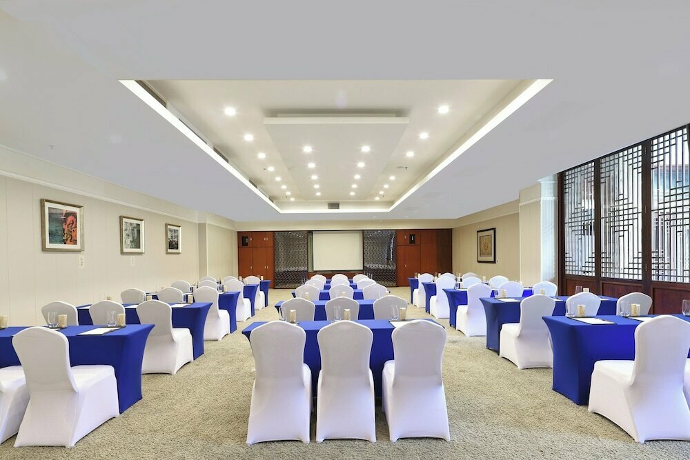 Grand Mercure & Spa Sanya Yalong Bay