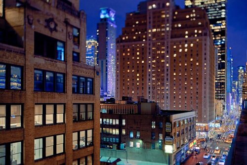 TownePlace Suites by Marriott New York Manhattan/Times Square, Забронировать Отель Мидтаун-Уэст Нью-Йорк, рядом с Intrepid Sea, Air and Space Museum (музей)
