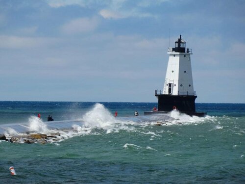 Viking Arms Inn - Ludington, Varaa Mini-hotelli Ludington Michigan
