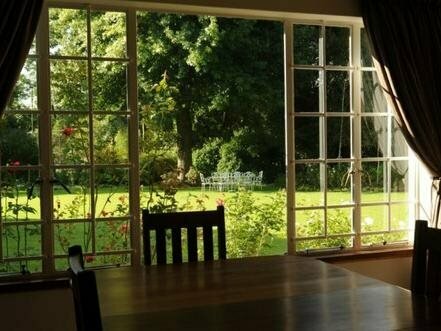 A Peaceful Retreat Bed & Breakfast, Забронировать Отель Отели Йоханнесбург с завтраком, рядом с Epsom Downs Shopping Centre, Завтраки
