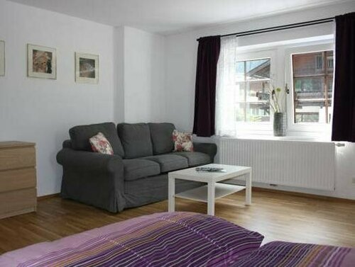 Mos Apartments, Rezerwuj Apartament Hotele w Tyrol z Parkingiem, Parking