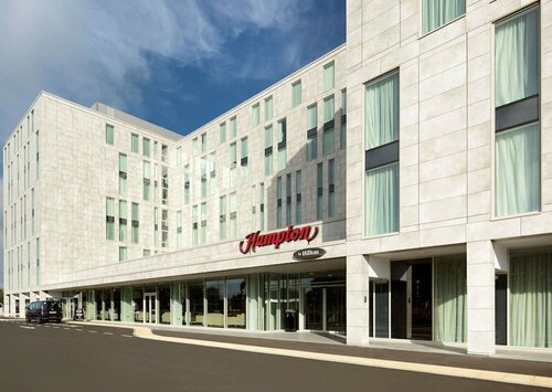 Hampton By Hilton London Stansted Airport, Prenota Hotel Stansted Mountfitchet Essex