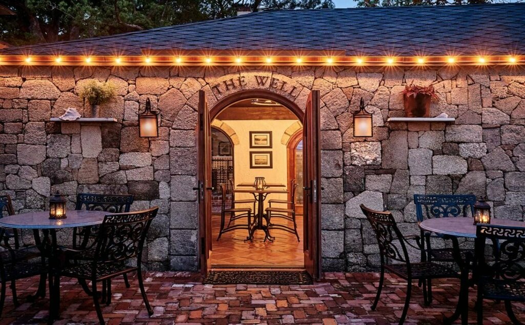 The Collector Inn