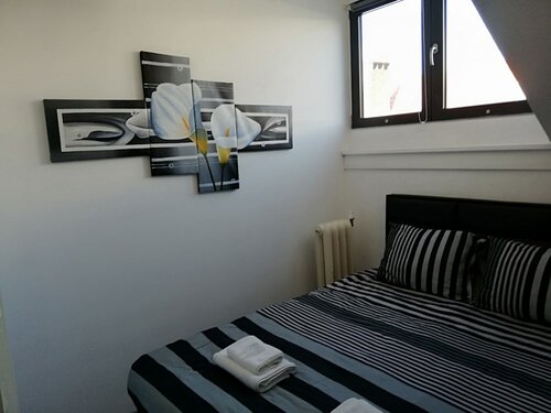 Guesthouse Marie Therese, Забронировать Отель Брюссель Брюссельский столичный регион, рядом с Университет Сен-Луиса