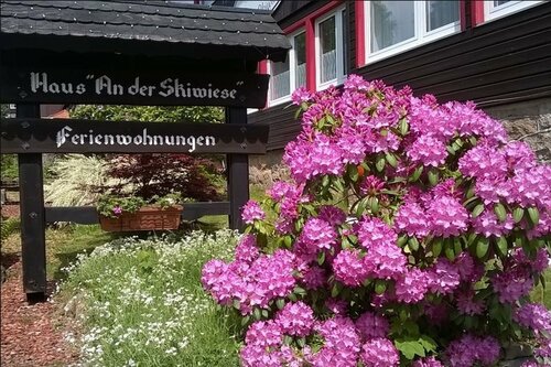 Blockhaus an der Skiwiese Braunlage, Забронировать Отель Отели Браунлаге с завтраком, рядом с Кресельный подъемник Вюрмберг, Завтраки