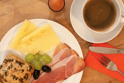 Hotel Isha, จอง โรงแรม Bockenheim an der Weinstrasse แฟรงก์เฟิร์ต