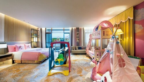 Crowne Plaza Kunming Ancient Dian Town by IHG, Book Hotel Hoteller i Kunming med pool, Swimmingpool
