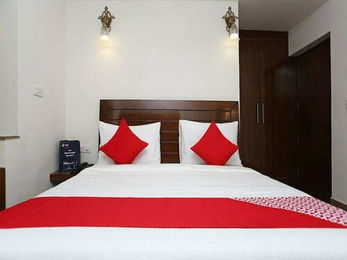 OYO 10380 Hotel The Green Majestic, Забронировать Отель Отели Дехрадун с завтраком, рядом с Железнодорожный вокзал Дехрадун, Завтраки