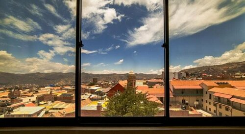 Hotel Coloso Potosi, Varaa Hotelli Potosi Region hotellit, joissa on uima-allas, Uima-allas