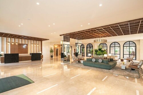 Holiday Inn Gurgaon NH8 by IHG, Забронировать Отель Отели Гургаон с бассейном, Бассейн