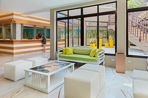 Saint George, Prenota Appartamento Hotel a Tenerife con piscina, Piscina