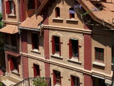 Lokanga Boutique Hotel & Restaurant, Забронировать Отель Отели Антананариву 3 звезды, 3*