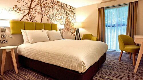 Holiday Inn Northampton West M1, Jct 16 by IHG, Book Hotel 4-stjernede hoteller i Merseyside, 4*