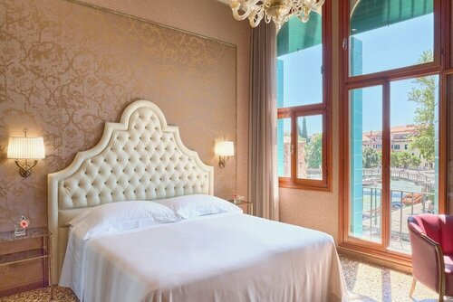 Отель Santa Chiara Hotel, Забронировать Отель Отели Венеции с завтраком, рядом с Станция St. Tomà, Завтраки