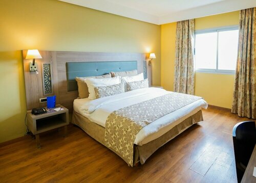 Hôtel Volubilis, Забронировать Отель Отели Феса с завтраком, рядом с Торговый центр Borj Fez, Завтраки