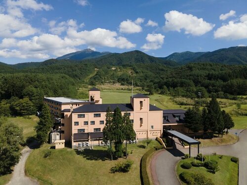 Tazawako Lake Resort & Onsen, Prenota Resort Semboku Akita