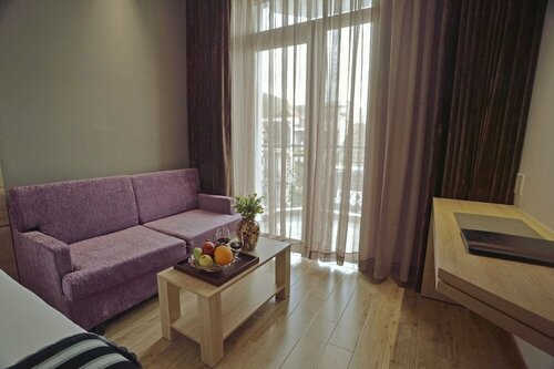 Aiden Saigon Hotel, Забронировать Отель Отели провинции Хошимина с бассейном, Бассейн