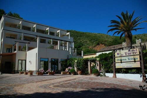 Hotel La Torre, Забронировать Отель Палинуро Cilento Coast
