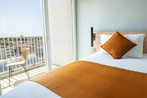 Golden Tulip Montpellier Centre St Roch