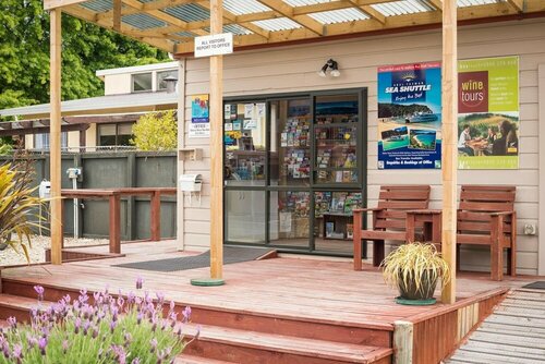 Nelson City TOP 10 Holiday Park, Забронировать Курортный отель Нельсон Nelson Region